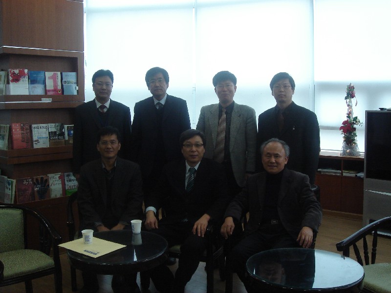 경북바이오산업연구원 원장과 함께.jpg